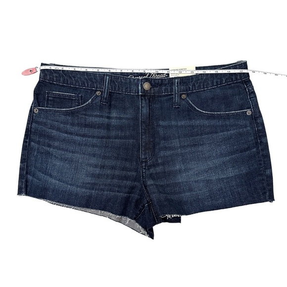 NWT High-Rise Dark Blue Faded Denim Shorts Size 14 - Picture 10 of 11